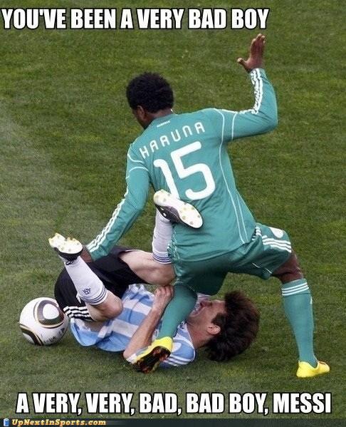 funny_sports_pictures_discipline_soccer_mls_lionel_messi_haruna.jpg