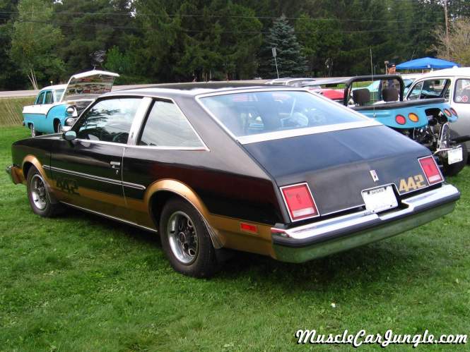 1978_oldsmobile_442_aeroback_rear_left_side.jpg