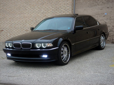 bmw_e38.jpg
