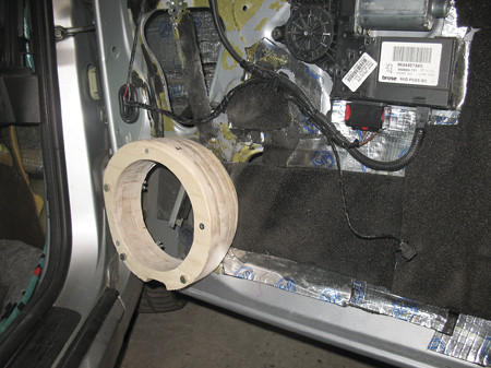 2midbass04.jpg