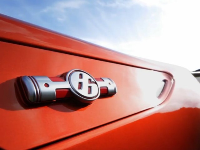 toyota_gt_86_12_640x480.jpg