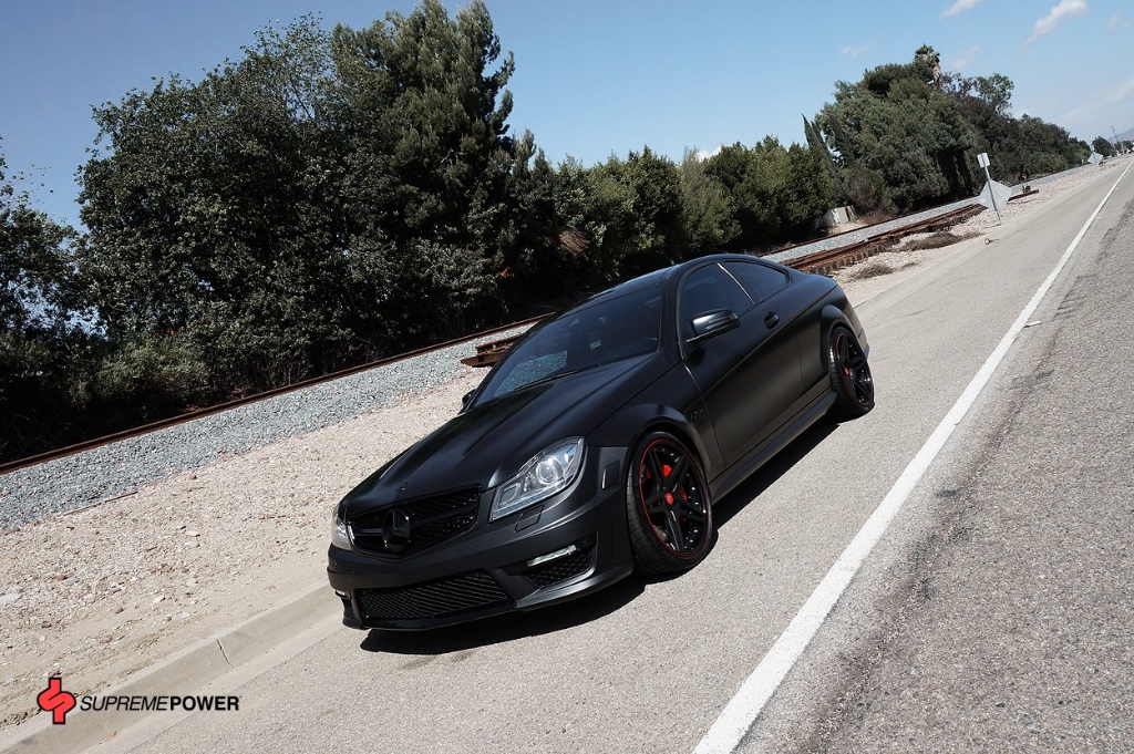 vorsteiner_mercedes_benz_c63_coupe_1.jpg