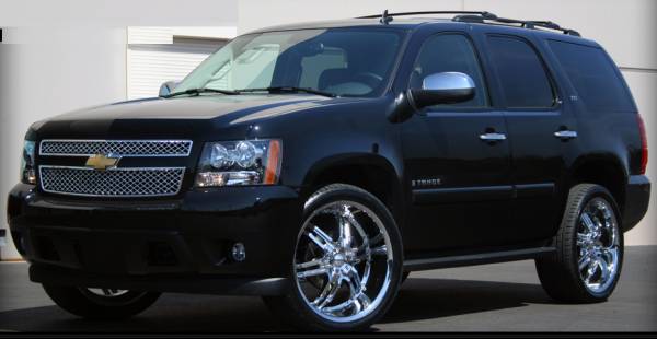 2012_Chevrolet_Tahoe.jpg