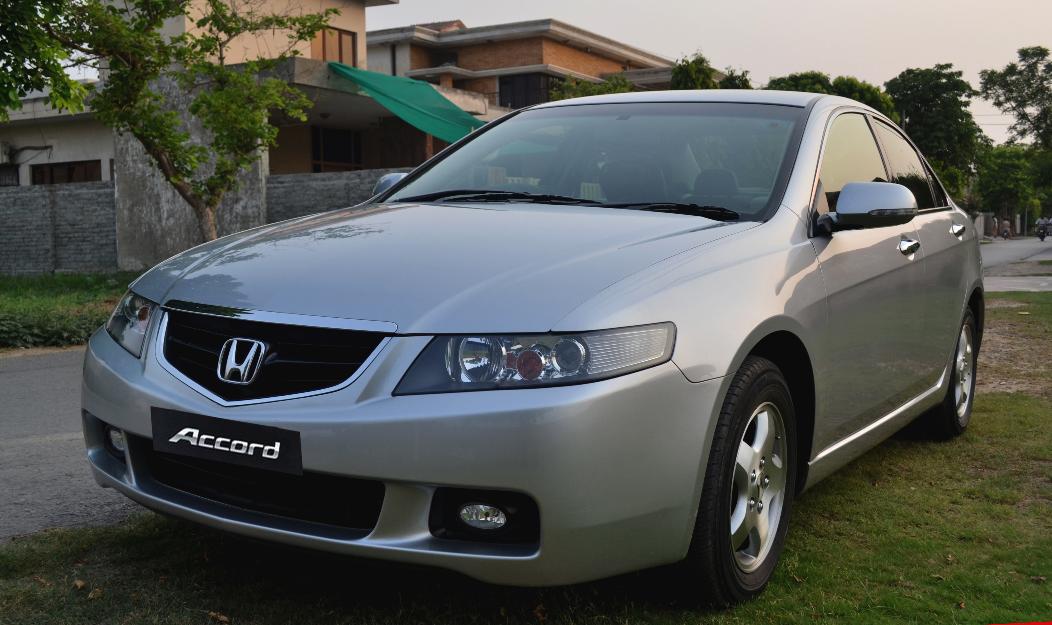 12834i_2003_honda_accord_cl7_import_2004_in_immaculate_condition_for_sal_1.jpg