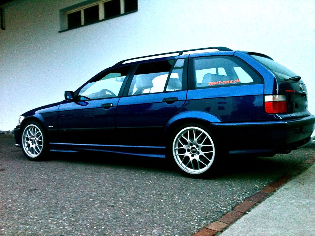BMW_328i_touring__E36____2.JPG