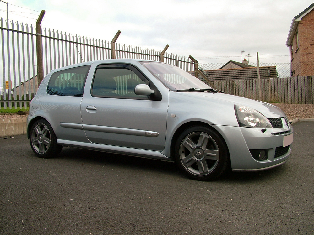 RS_Clio_172_25_09_10_6_of_7.jpg