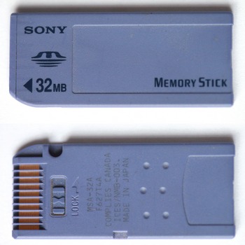 MemoryStick_01.jpg