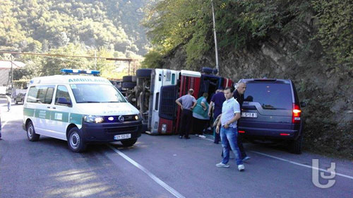 1442821551_avaria_borjomshi_1.jpg