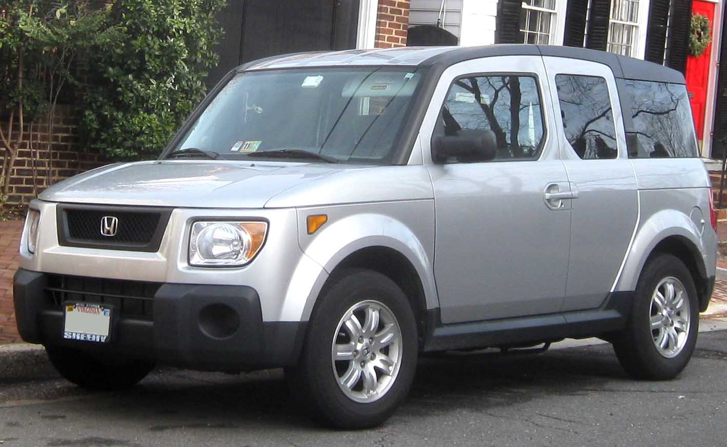 2006_Honda_Element_EX_P.jpg