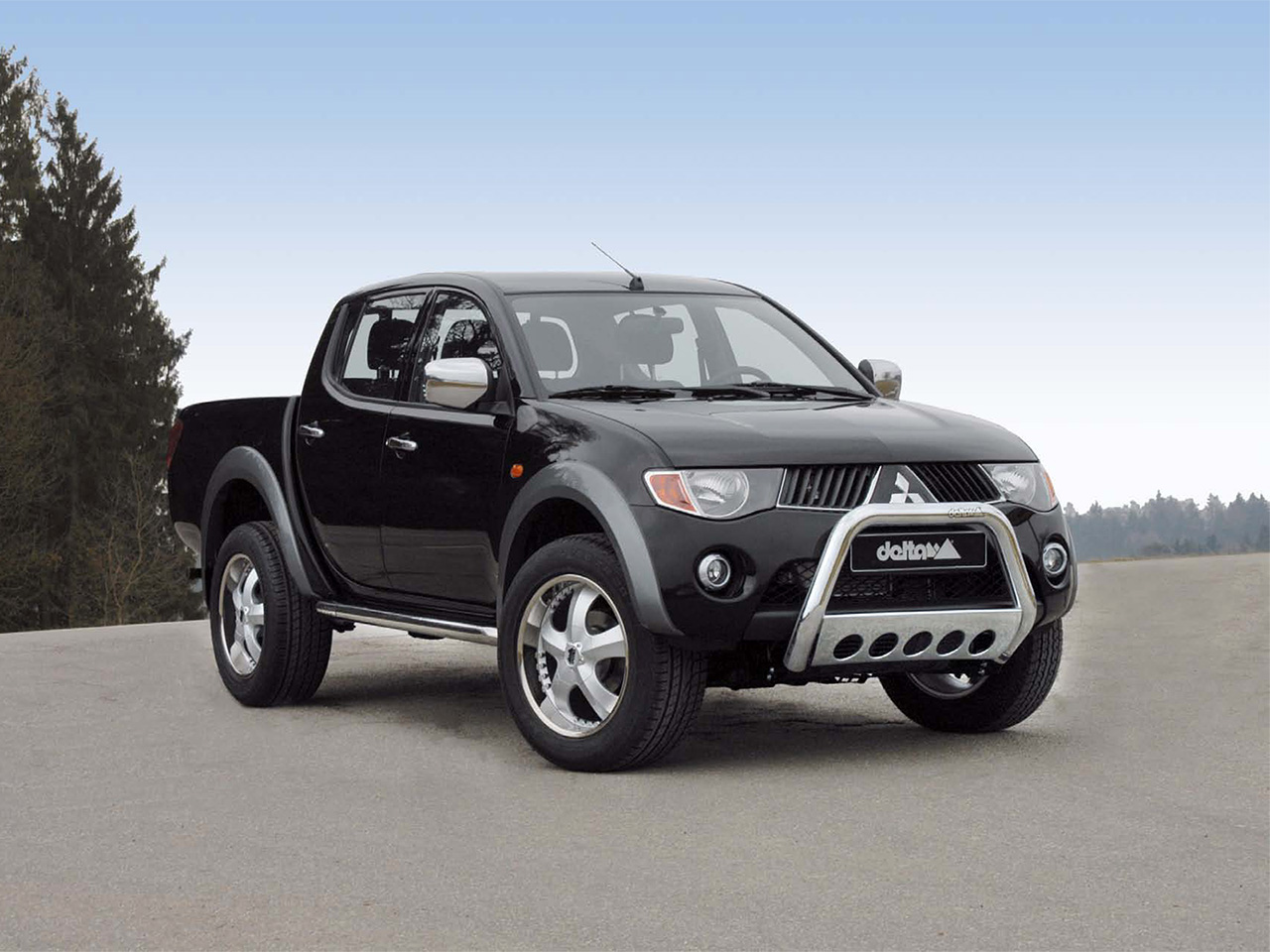 mitsubishi_l200_02.jpg