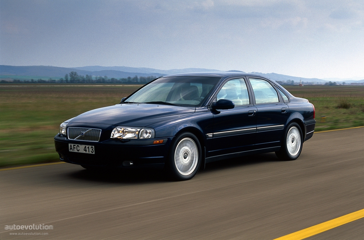 VOLVOS80_710_3.jpg