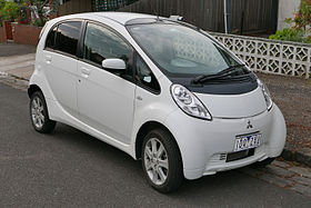 2010_Mitsubishi_i_MiEV__GA_MY10__hatchback__2015_11_11__01.jpg
