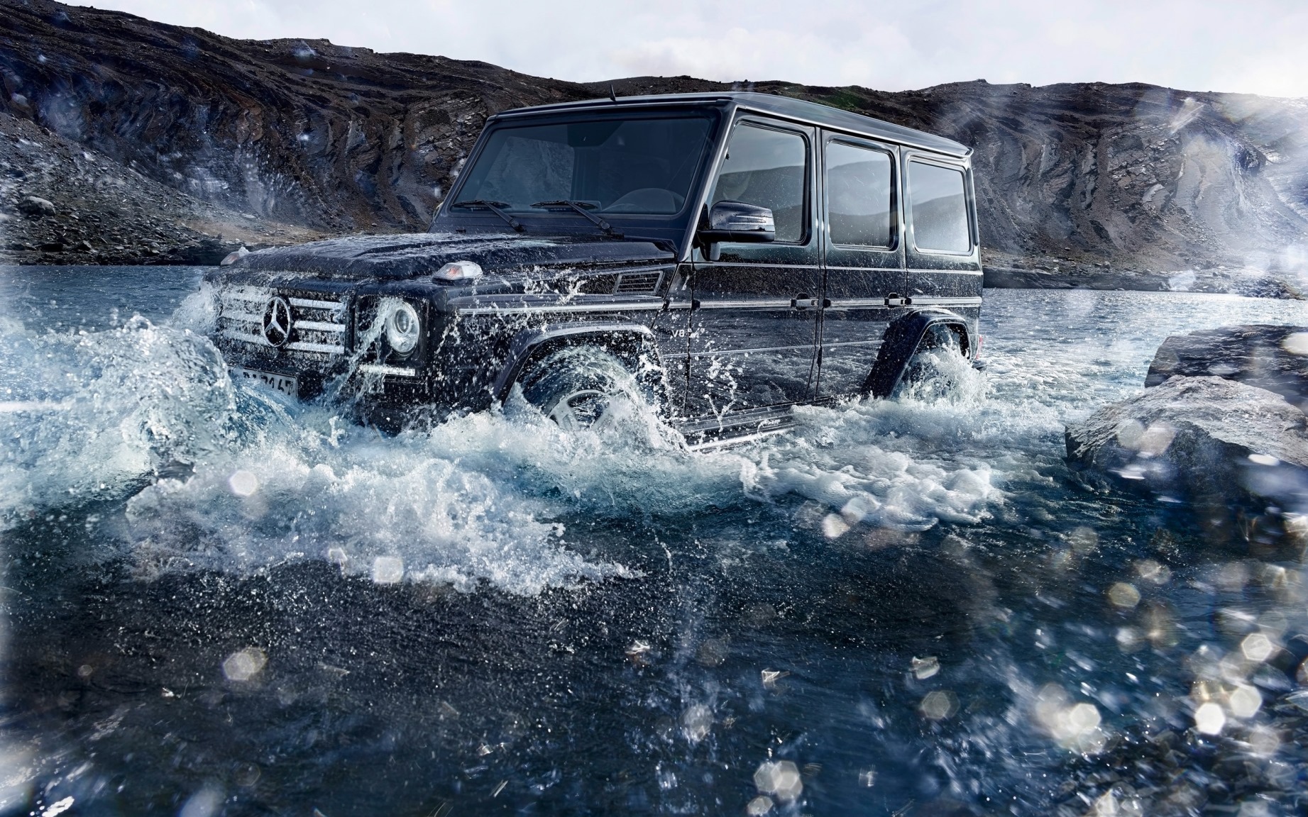 2016_mercedes_benz_g_class_off_road_wide.jpg