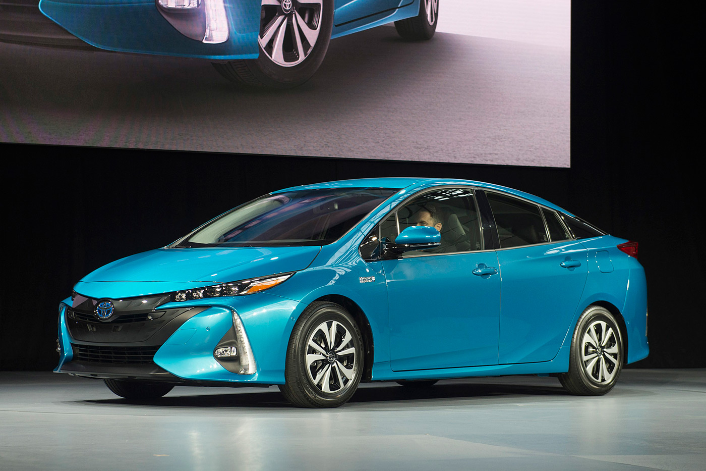 toyota_prius_prime_drew_phillips.jpg