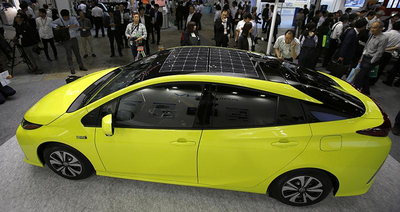 Japan_Tokyo_Plug_in_Duff.jpg