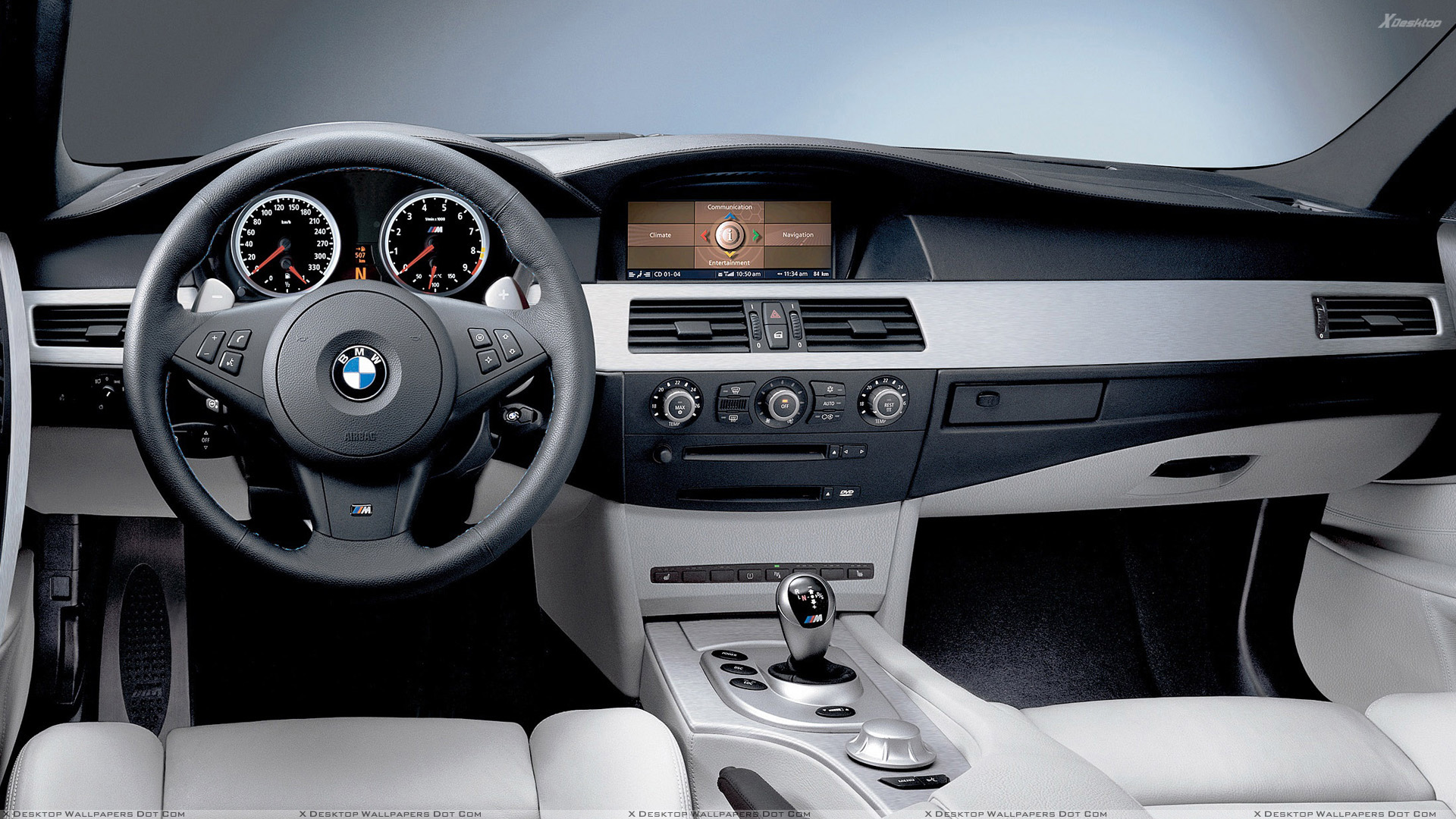 635875_bmw_e60_interior.jpg
