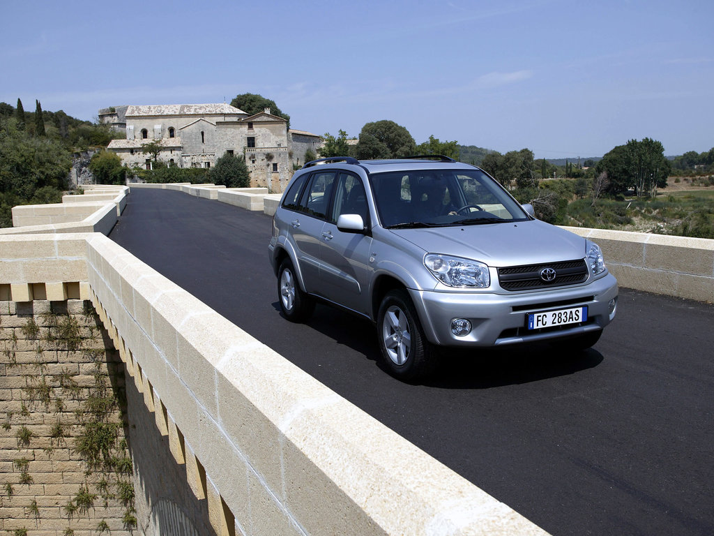 toyota_rav4_756878.jpg