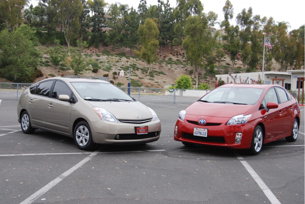 2010_prius_vs_2007_prius_100316063_l.jpg