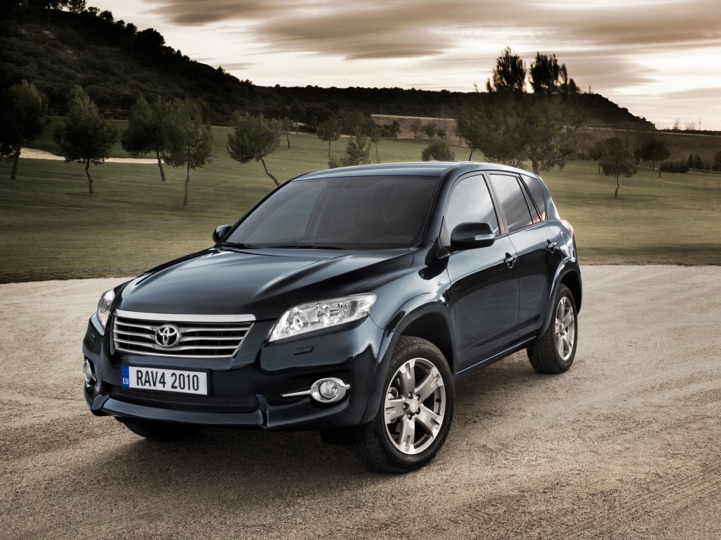 toyota_rav4_699724.jpg