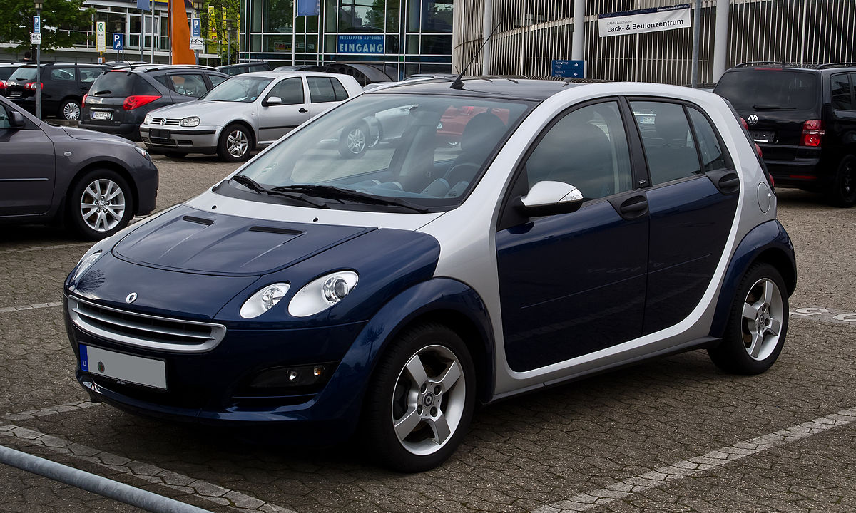 1200px_Smart_Forfour_1.3_Passion__W_454______Frontansicht__1._Mai_2012__Ratingen.jpg