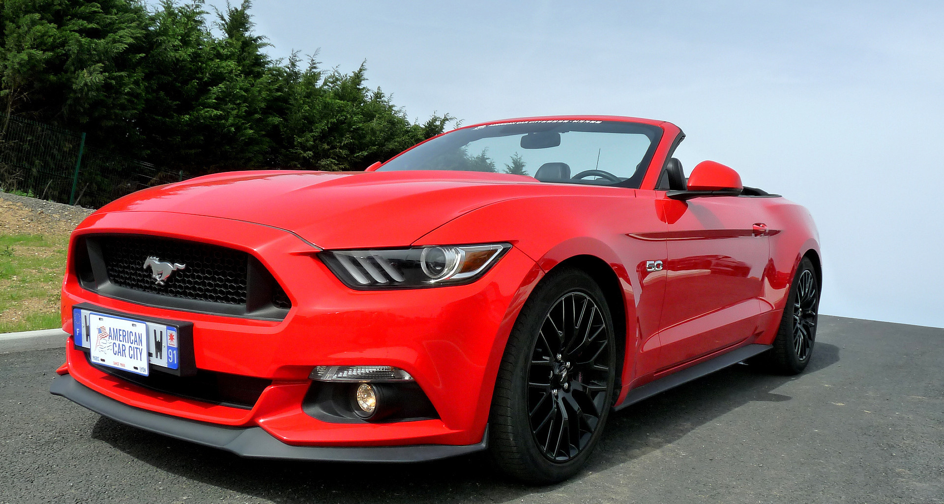 Cabriolet_Mustang_V8_GT.jpg