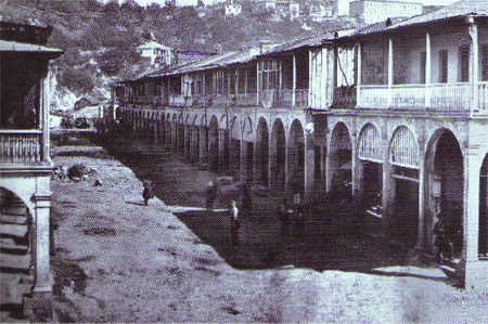 quTaisi_bazris_qucha_1870w..jpg
