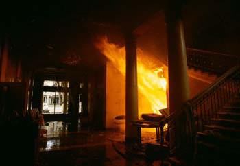 Tbilisi_20Hotel_20Burning_20During_20Georgian_20Civil_20War.jpg