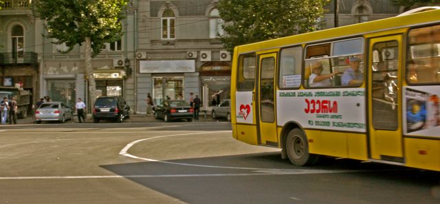 avtobusi1__640x480_.jpg