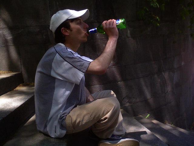 6IzH9a539383_02.jpg