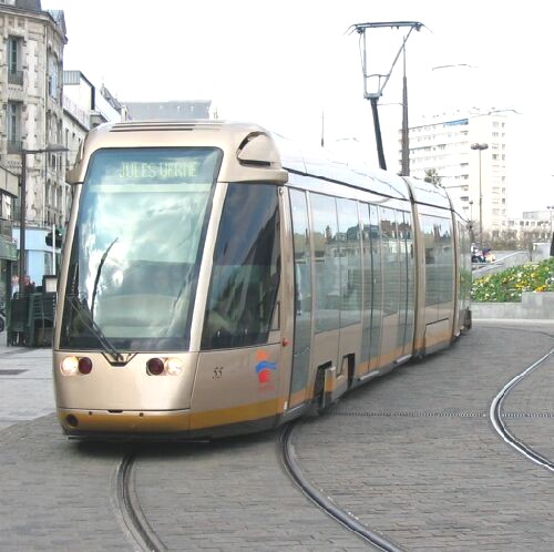 or2_lrt_tram_strres_curve_20040327c_n_z_adam.jpg