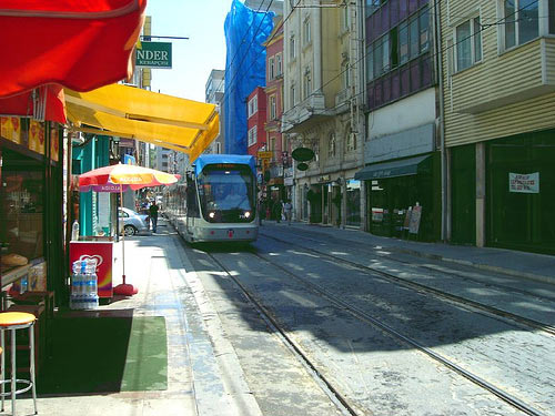 tram_street.jpg