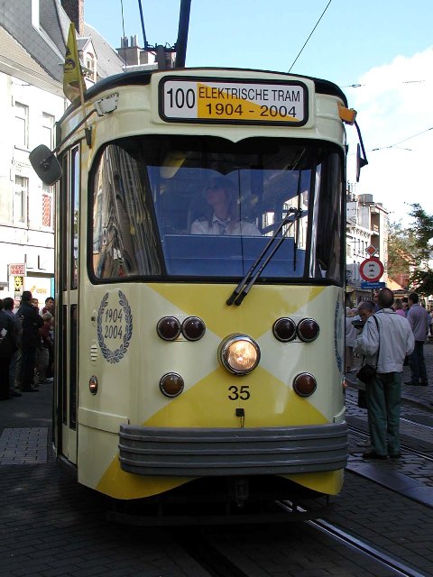 100jaarGentsetram3.jpg
