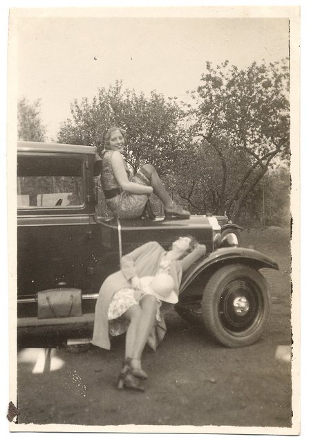 pinup041.jpg