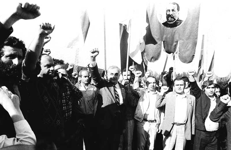 zviadi_lokomotivi.jpg
