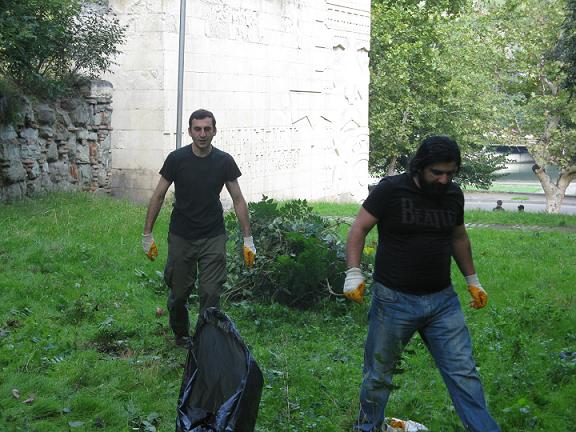 seidabadi_clean_up___11.10.08_026.JPG