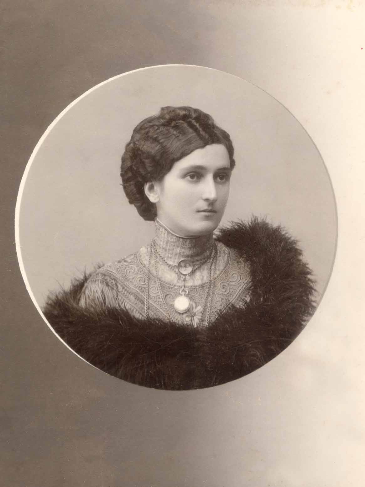 Glaudan_Batumi_Jvania.jpg