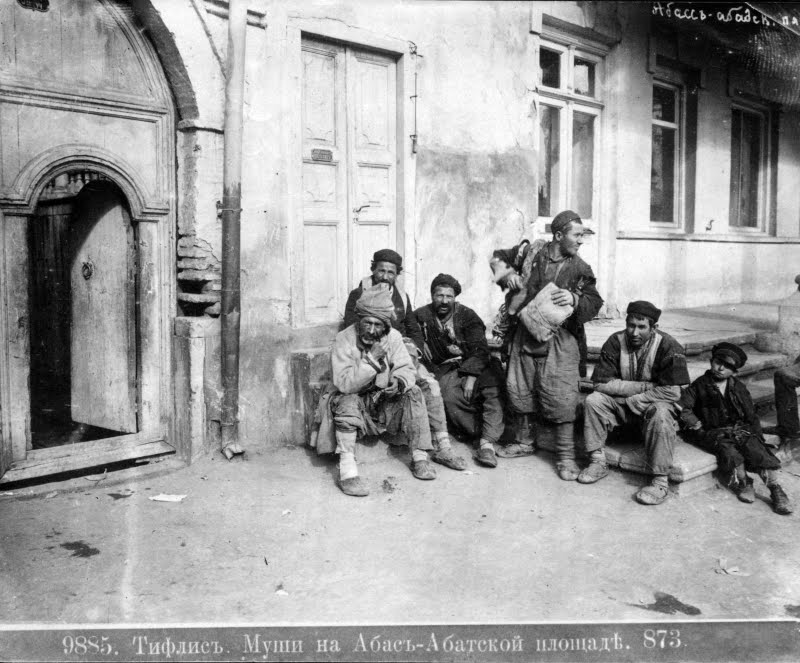 Abass_Abad_Square.jpg