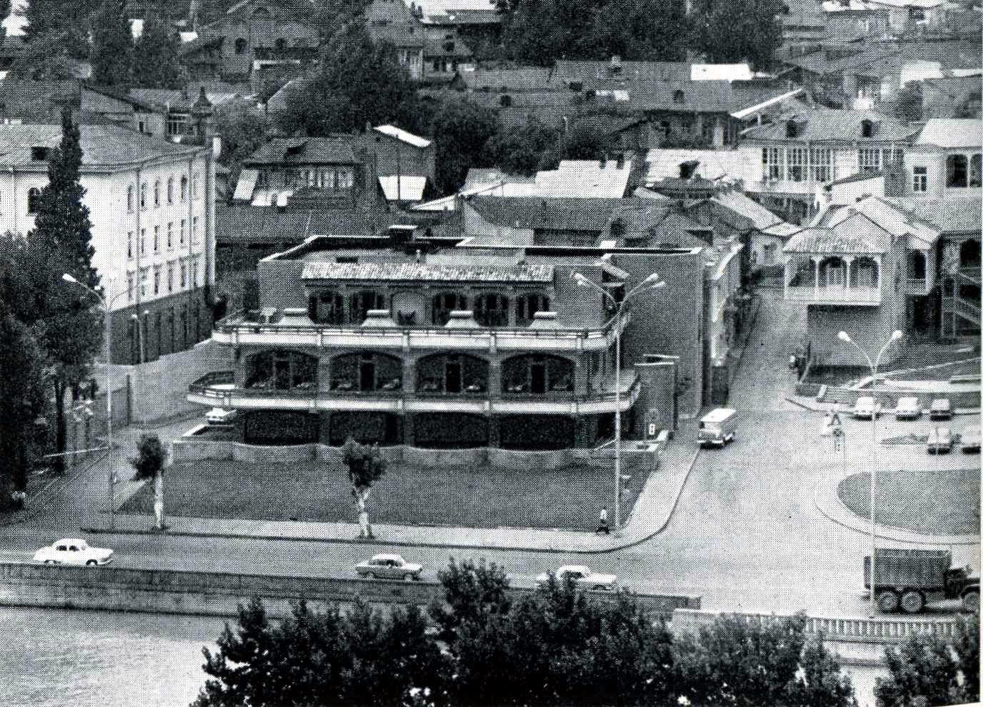 _____________________._1981___..jpg