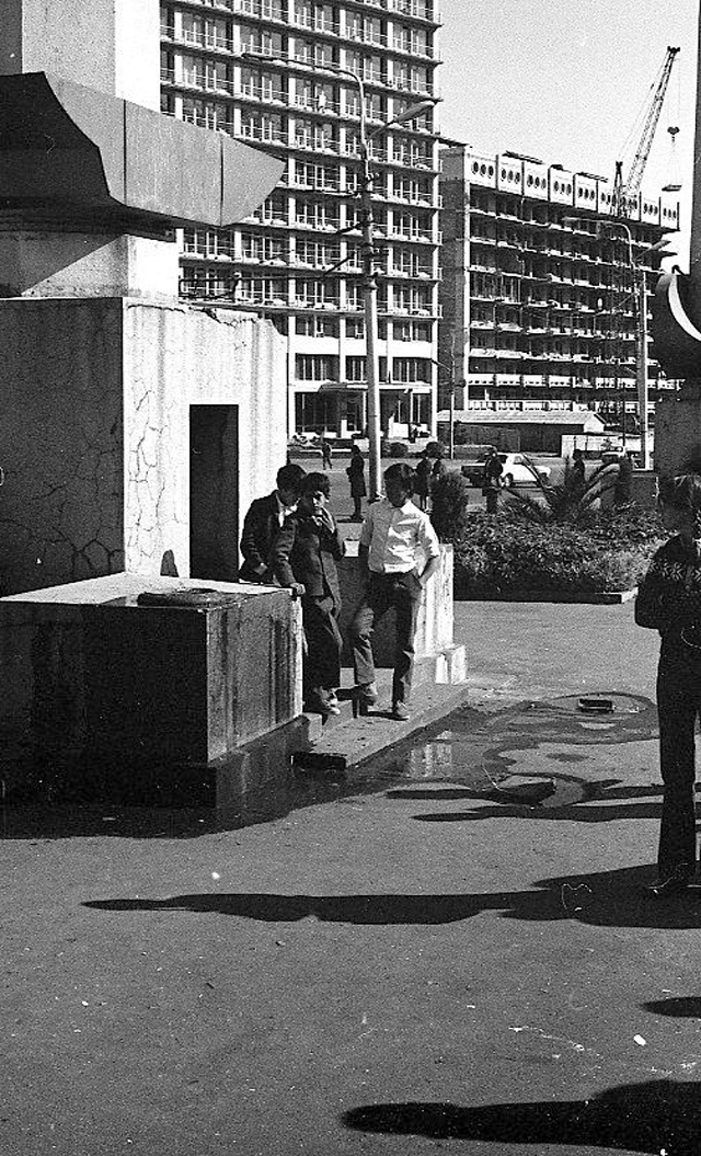 Everyday_Life_of_Tbilisi_252C_Georgia_in_1976__252818_2529_1_.jpg
