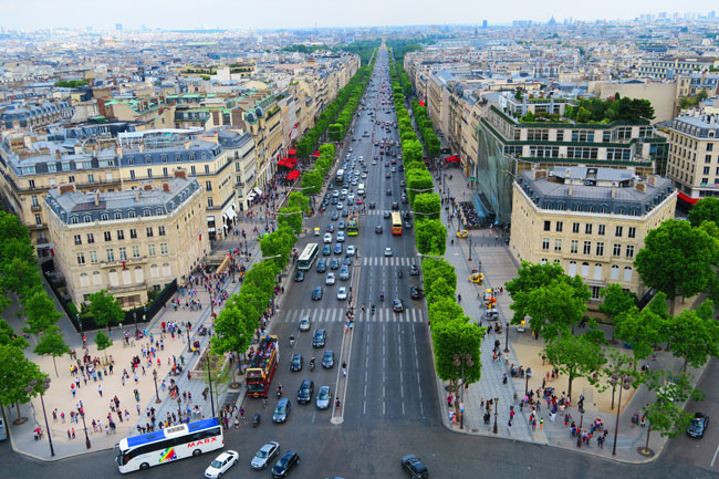 champs_elysees_paris_from_arc_de_triomph_terrace.jpg