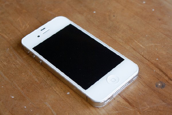 4s_32gb_apple_ipad_2_whiteblack_64gb_3g_wifi_4.jpg