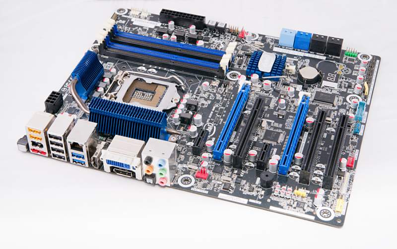 Intel_DZ68BC_LGA1155.jpg