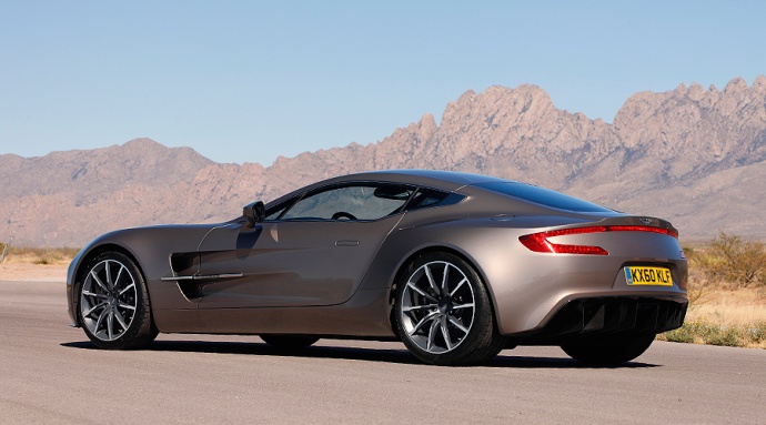 Aston_Martin_One_77_02pop.jpg