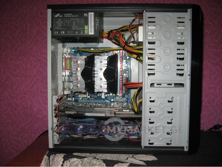7556492_1.jpg