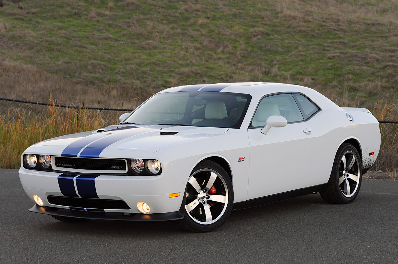 2012_dodge_challenger_sxt_plus_pic_894027891446727824.jpeg
