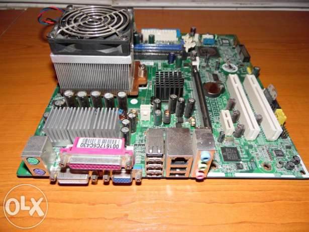 52980301_2_644x461_kit_939_placa_de_baza_msi_ms_7050_procesor_sempron_3000_fotografii.jpg