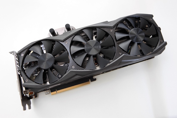 zotac_gtx980ti_arcticstorm_1_rs.jpg