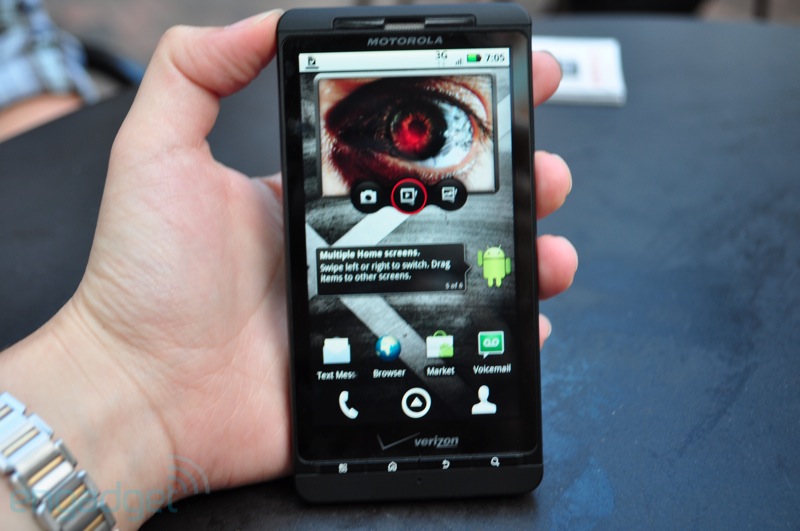motoroladroidx02.jpg