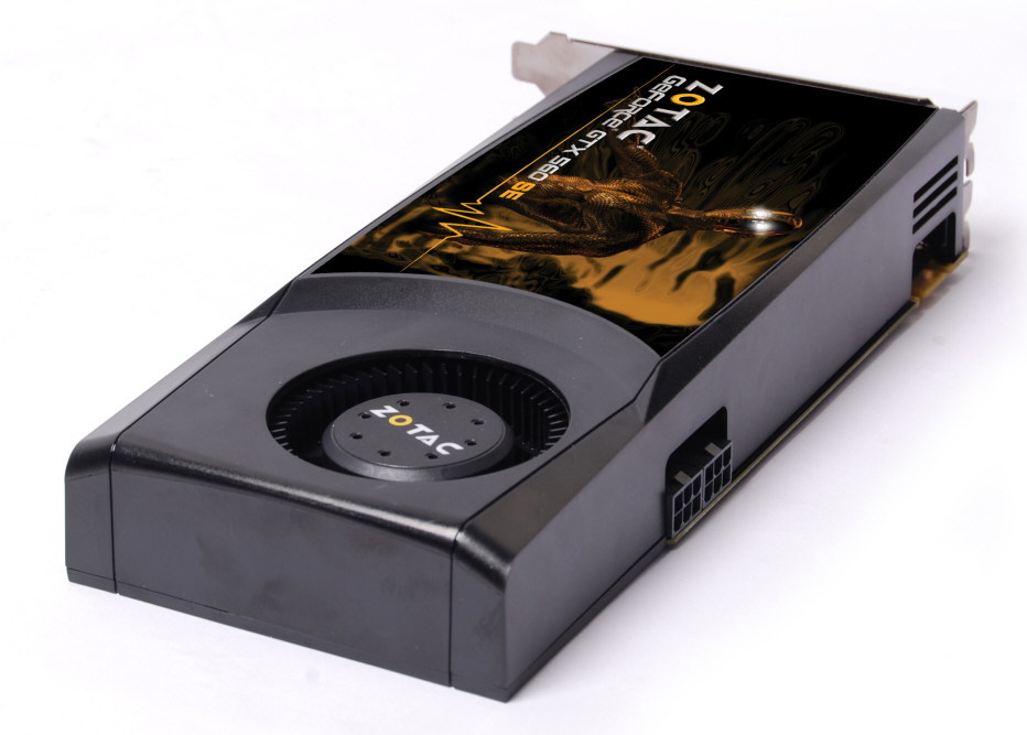 zotac_geforce_gtx_560_se_04.jpg