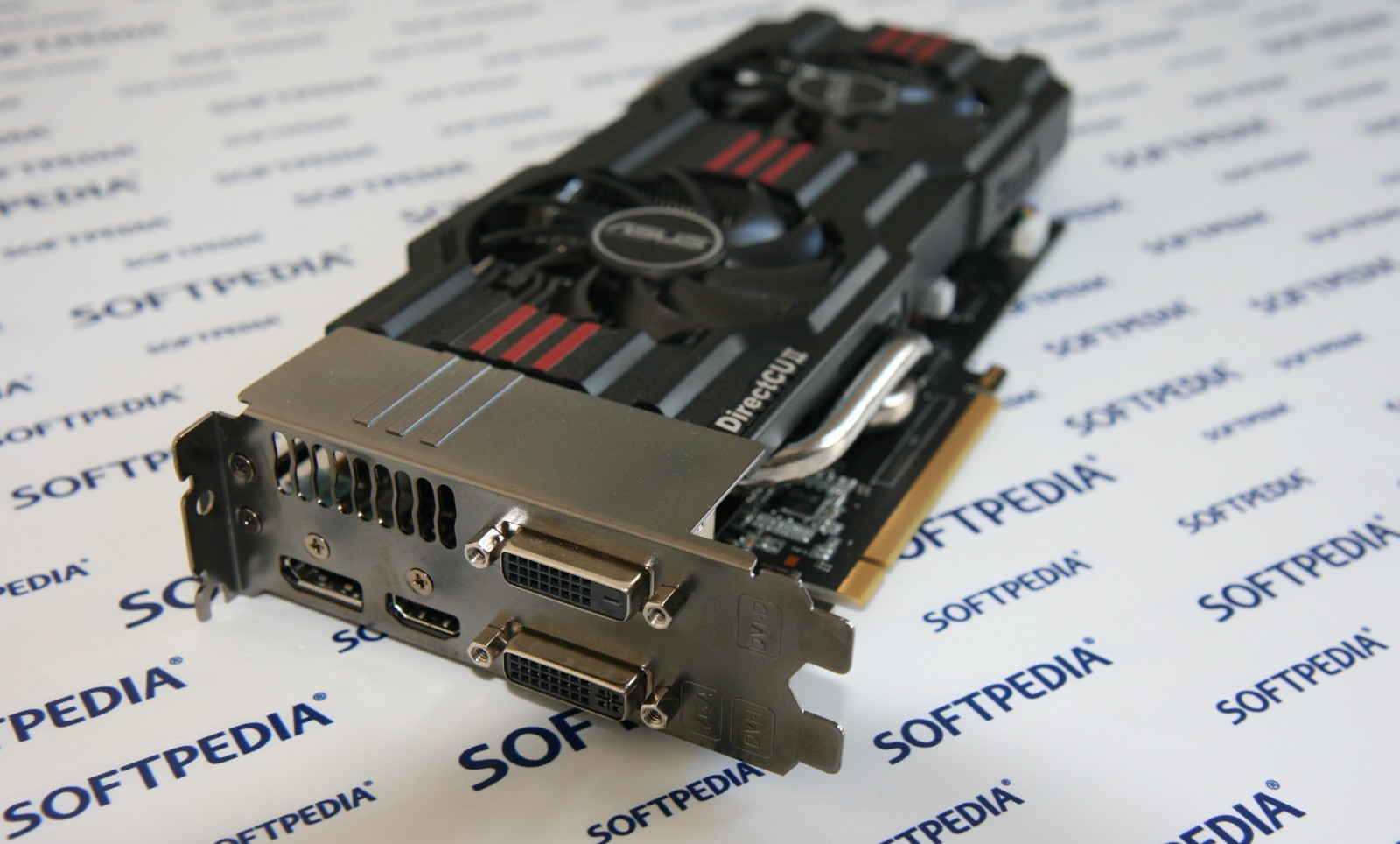 Exclusive_World_s_Fastest_GeForce_GTX_660_Ti_Video_Card_Review_8.jpg